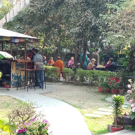 Hotel Lotus Garden กาฐมาณฑุ ภายนอก รูปภาพ
