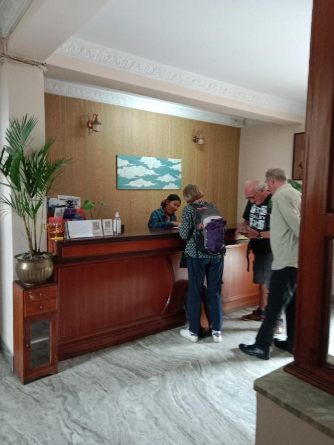 Hotel Lotus Garden กาฐมาณฑุ ภายนอก รูปภาพ