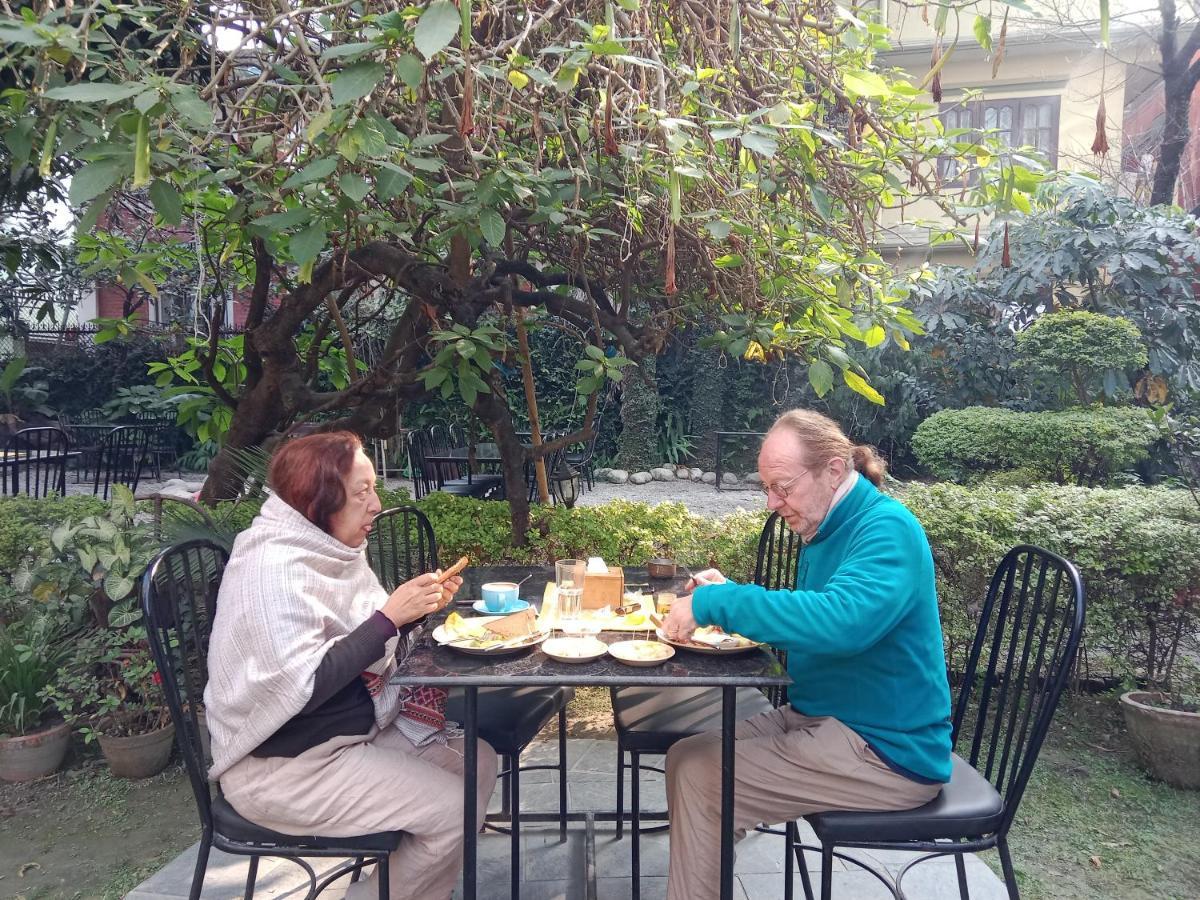 Hotel Lotus Garden กาฐมาณฑุ ภายนอก รูปภาพ